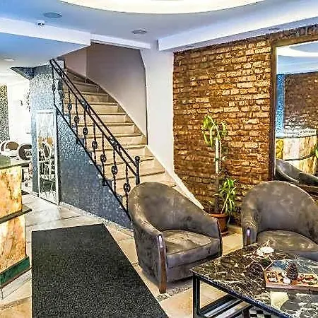 Lazz Hotel 3*