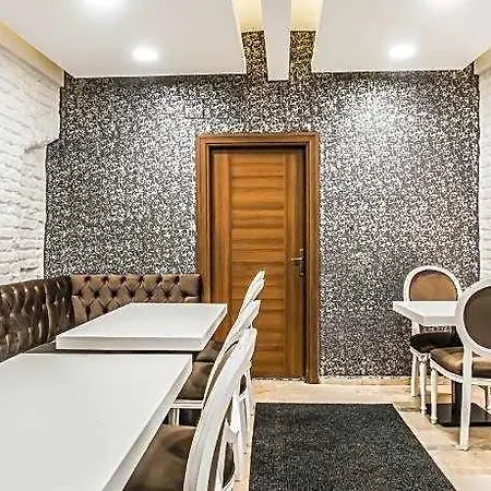 Hotel Lazz Istanboel