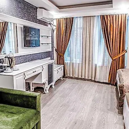 Hotel Lazz