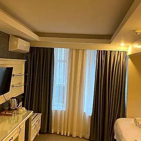 Lazz Hotel Istanboel